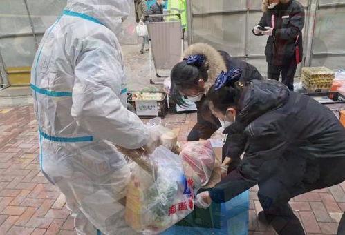 抗击疫情吃瓜视频,网络舆论场中的防疫观察