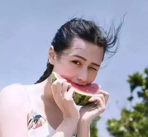 金晨前排吃瓜,揭秘娱乐圈幕后故事