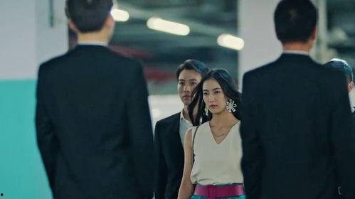 酒吧吃瓜富婆,揭秘豪门背后的故事