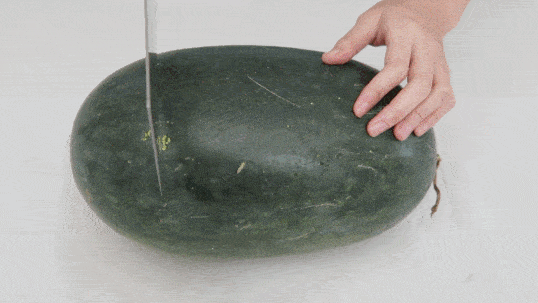 吃瓜群众卖玉镯