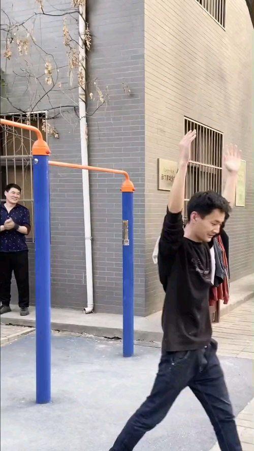 吃瓜与围观群众,揭秘网络围观现象背后的心理奥秘