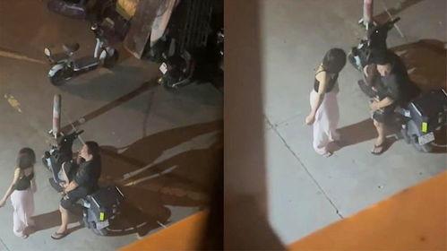 吃瓜情侣楼下吵架